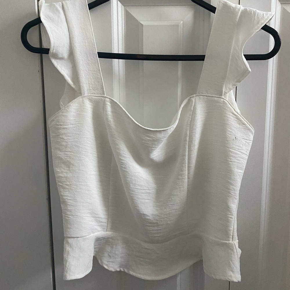 Altars state super adorable top!